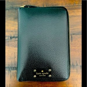 Kate Spade Wellesley Ziparound Planner